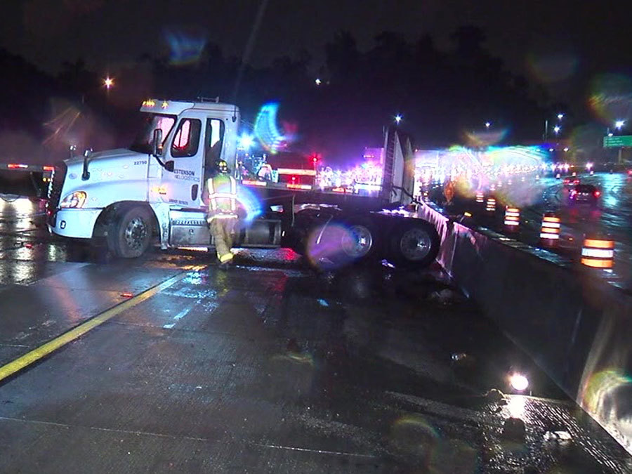 big_rig_crash_i_15_010918b_1515512437872_75653689_ver1.0_900_675